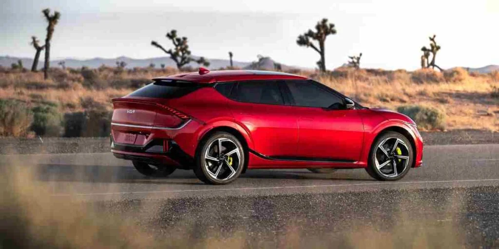 Kia Unveils its Fastest Car Ever in Monterey—and it’s Electric Kia Unveils its Fastest Car Ever in Monterey